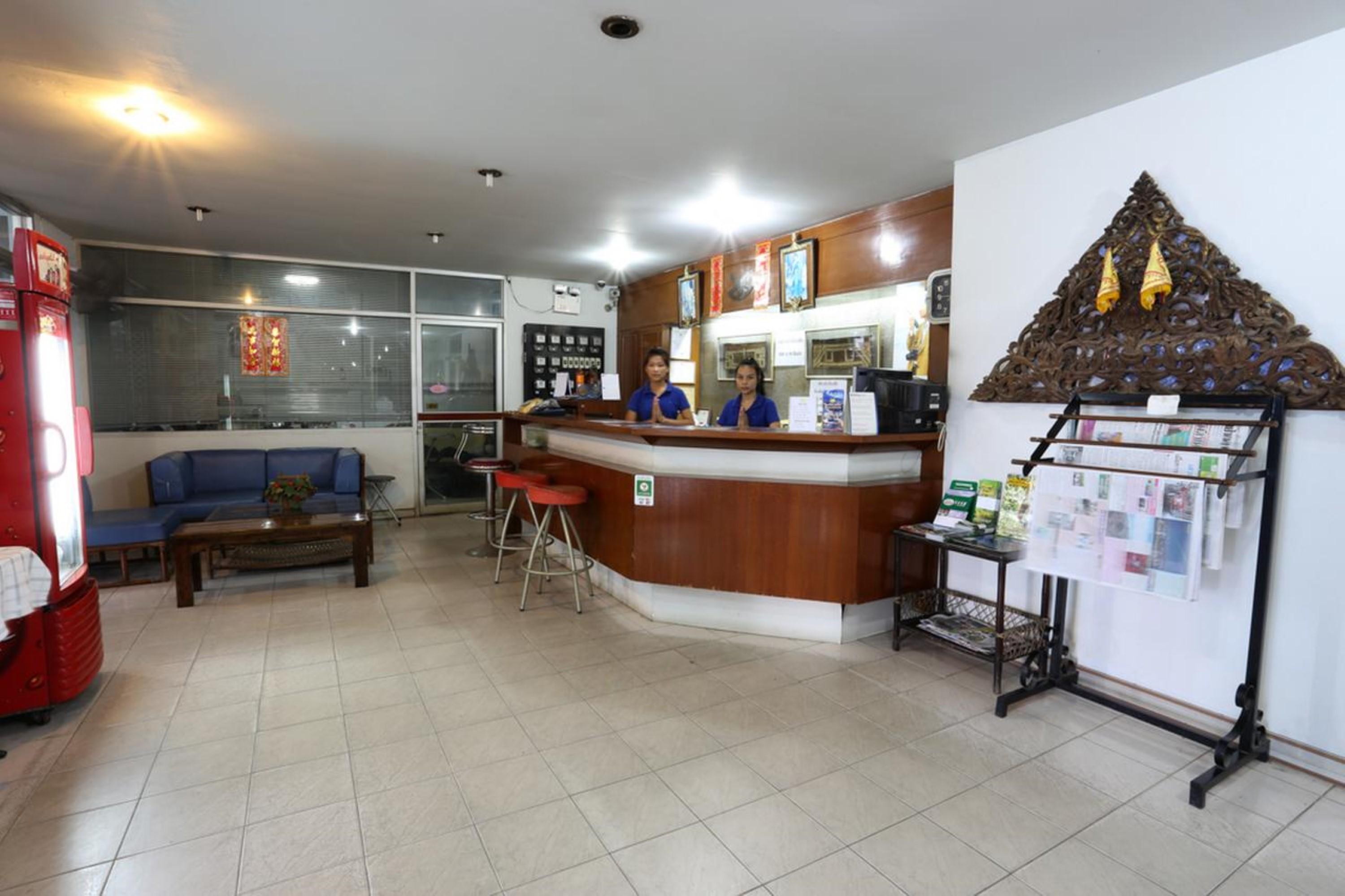 Chomdoi House Hotel Чиангмай Екстериор снимка