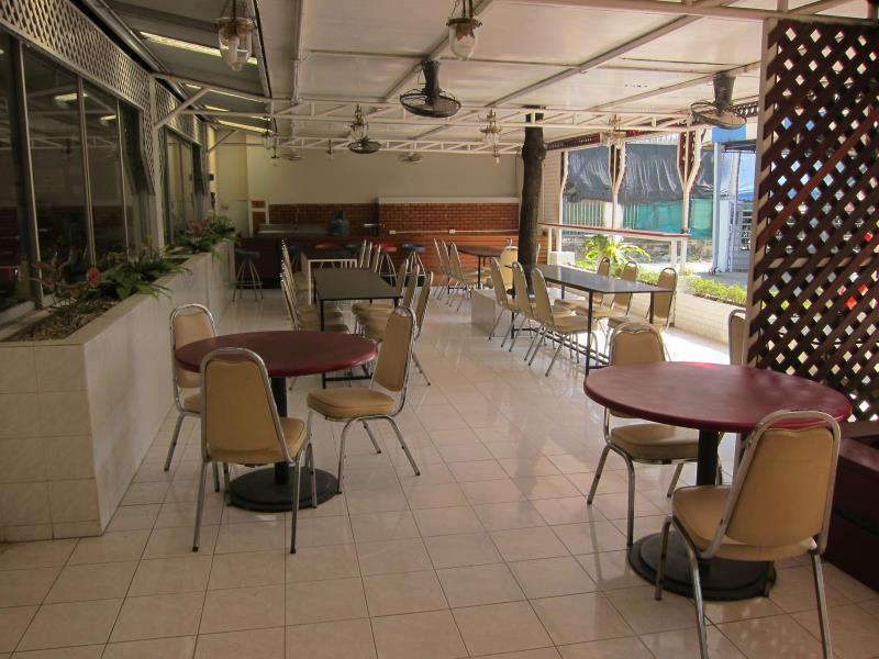 Chomdoi House Hotel Чиангмай Екстериор снимка