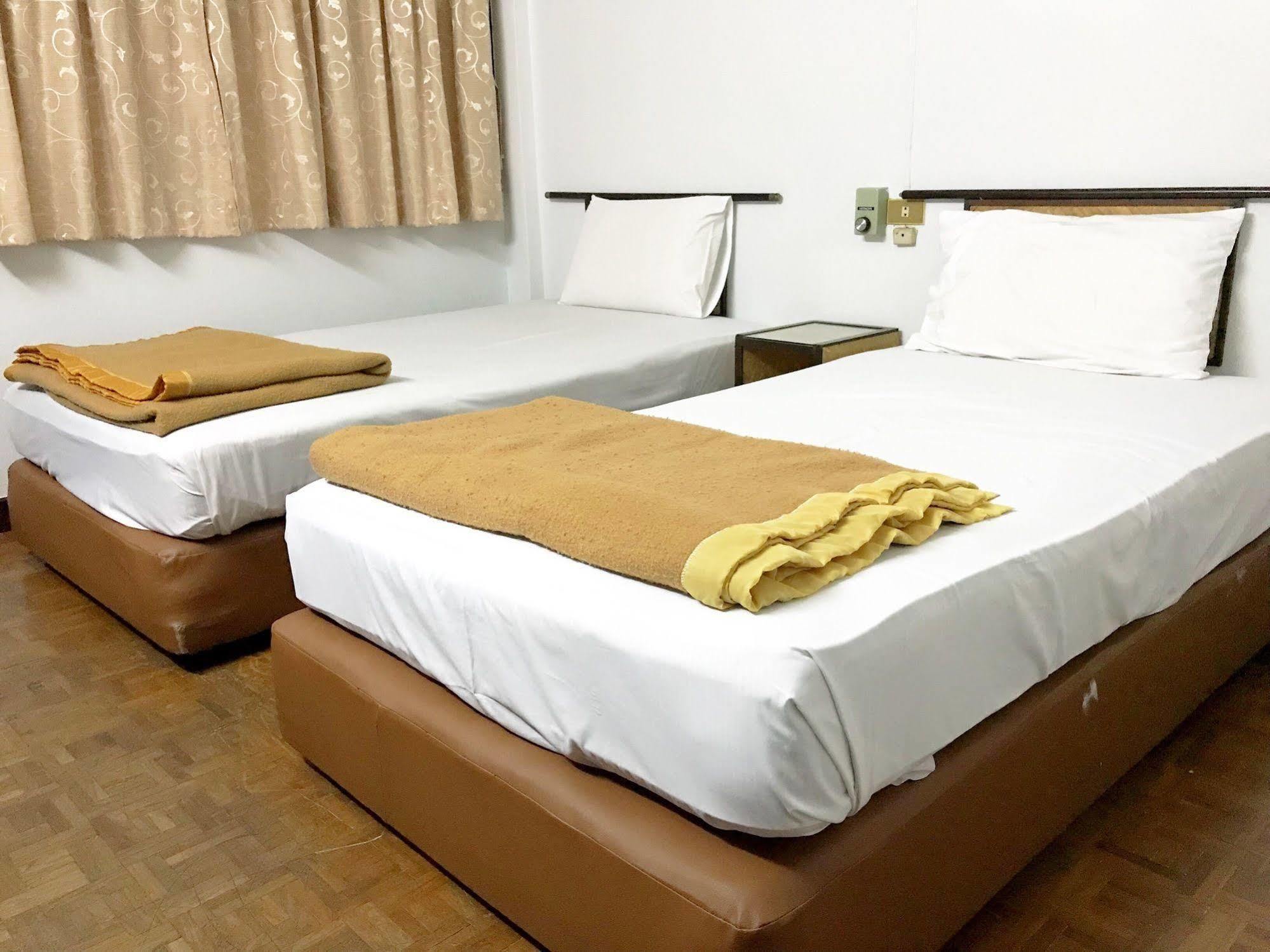 Chomdoi House Hotel Чиангмай Екстериор снимка